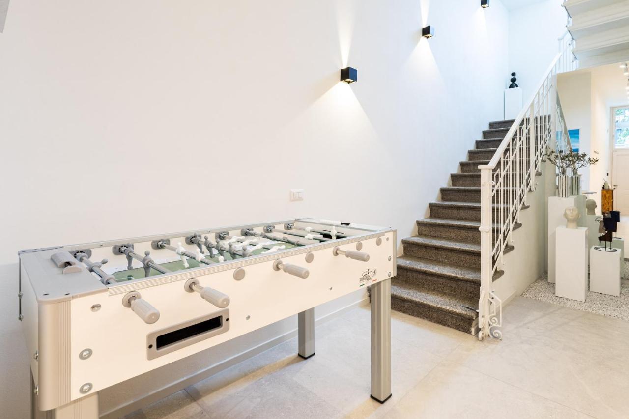 *Villa Olivo*With Private Terrace & Jacuzzi + 3Bedrooms Μιλάνο Εξωτερικό φωτογραφία