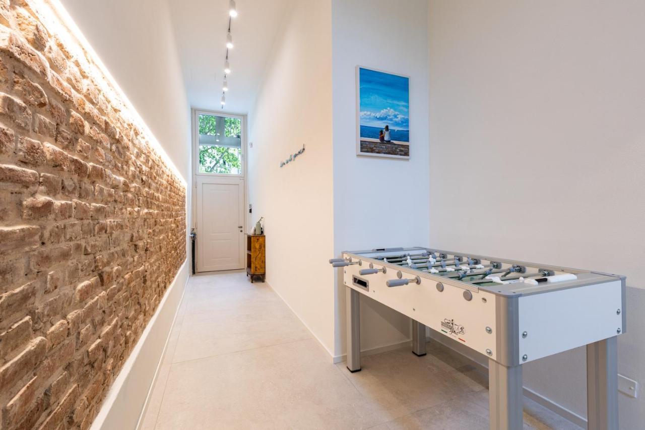 *Villa Olivo*With Private Terrace & Jacuzzi + 3Bedrooms Μιλάνο Εξωτερικό φωτογραφία